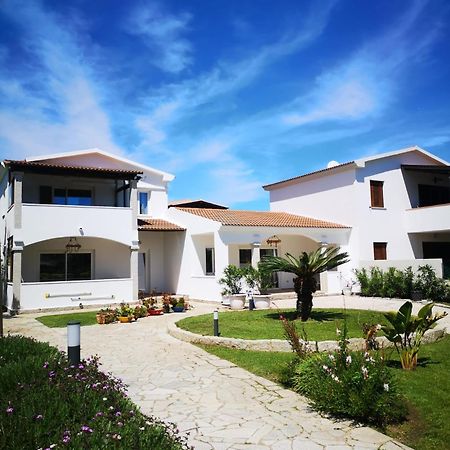 Sardegna - Villa Mirto & Flowers Olbia Kültér fotó
