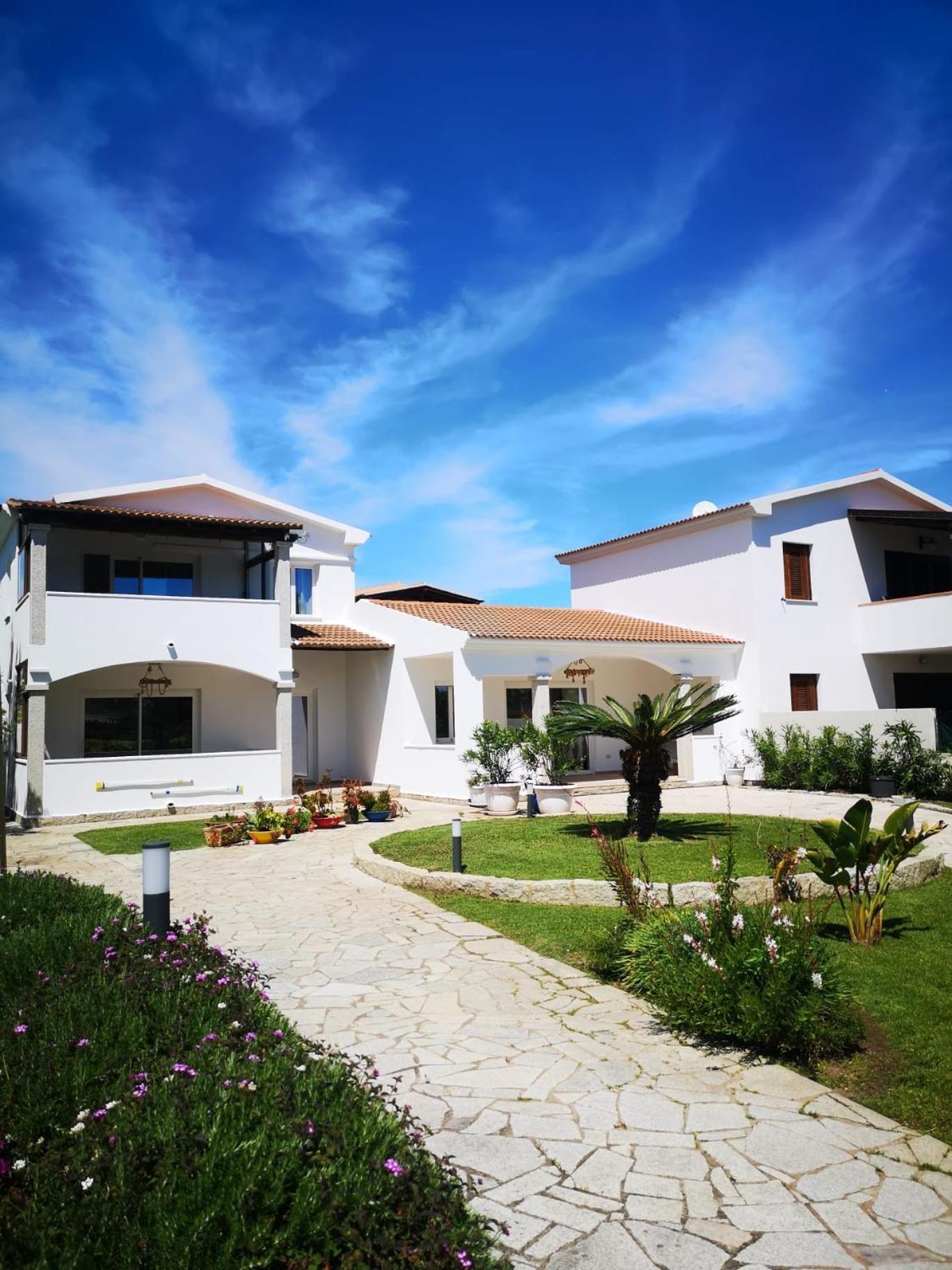 Sardegna - Villa Mirto & Flowers Olbia Kültér fotó